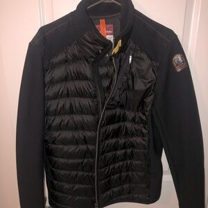 Men’s black mixed medium jacket by Parajumpers. Size medium.